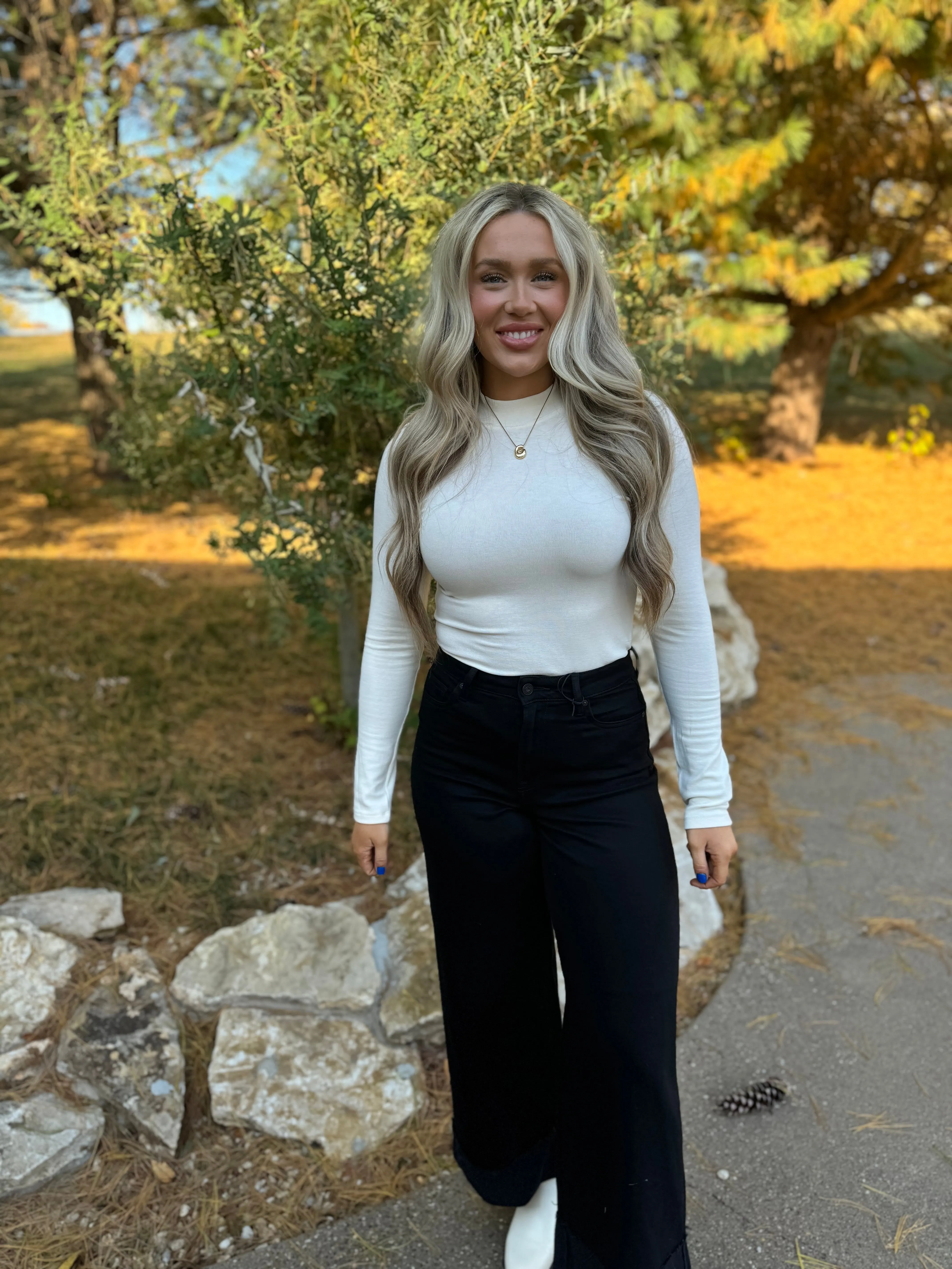 Black Nori Wide Leg Cuffed Jean