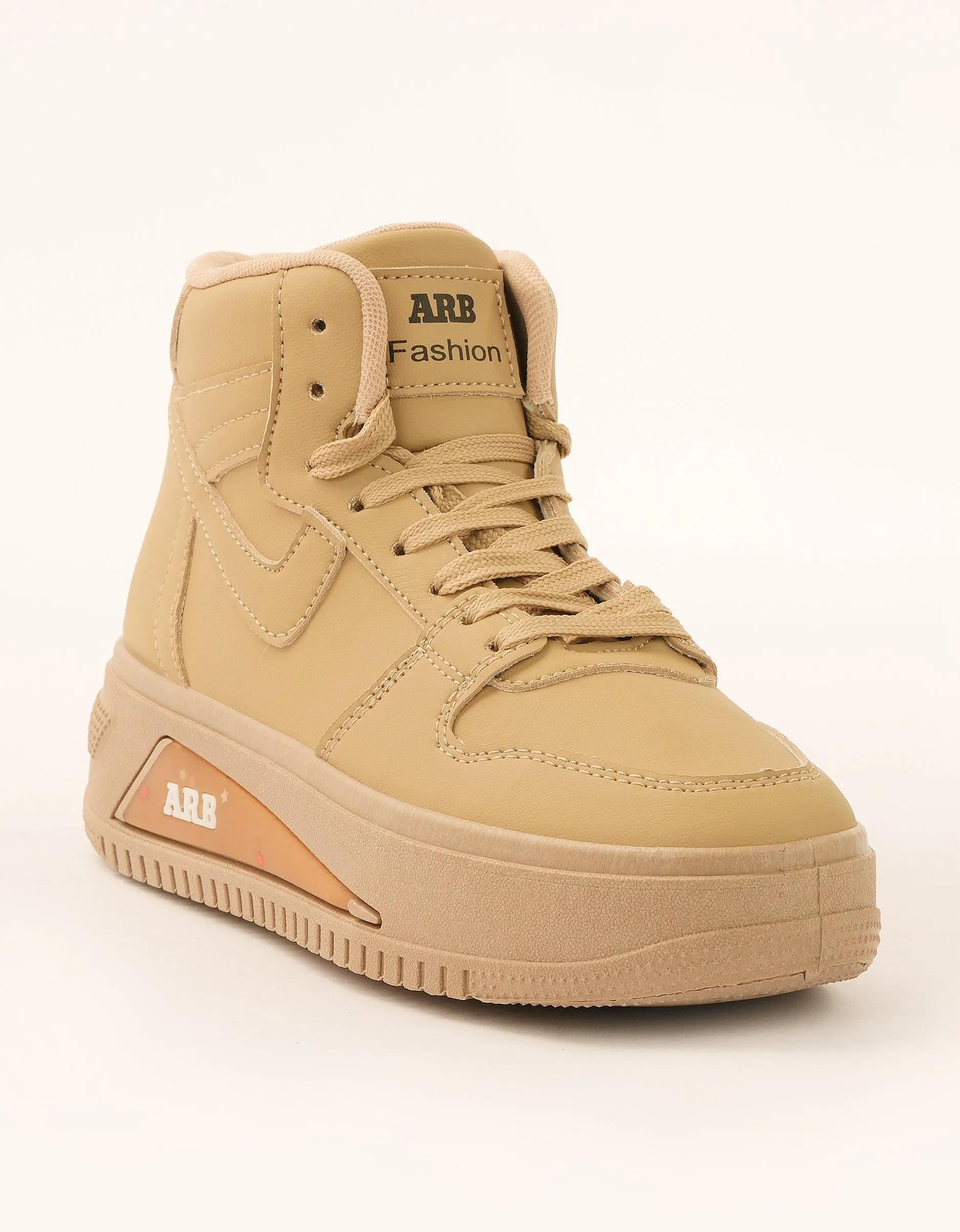 Femme Fit High Ankle Sneakers