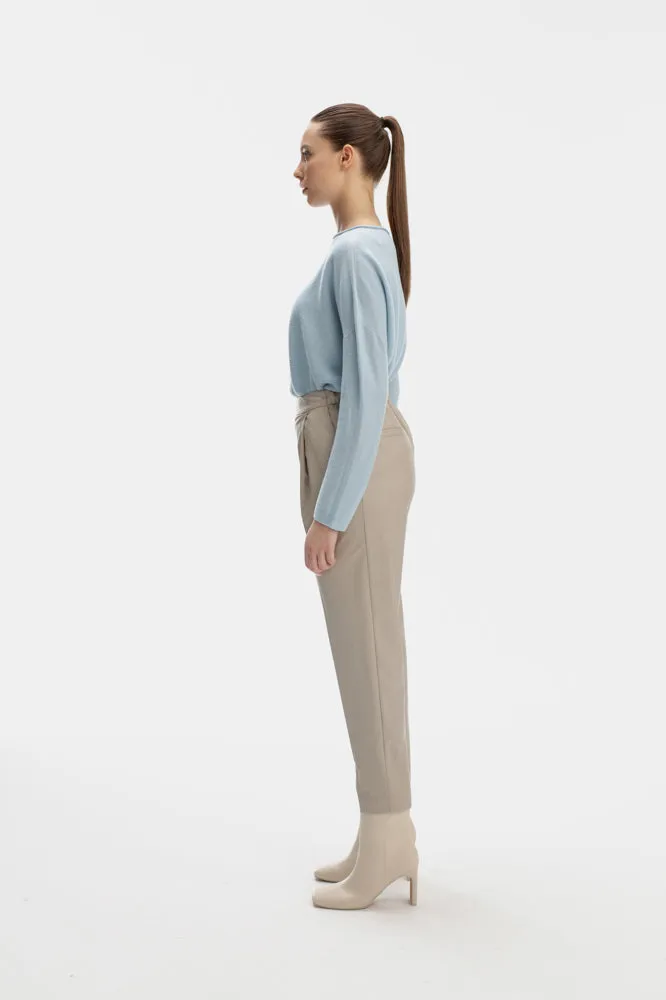 PLEAT FRONT TAPERED TROUSERS IN SAND