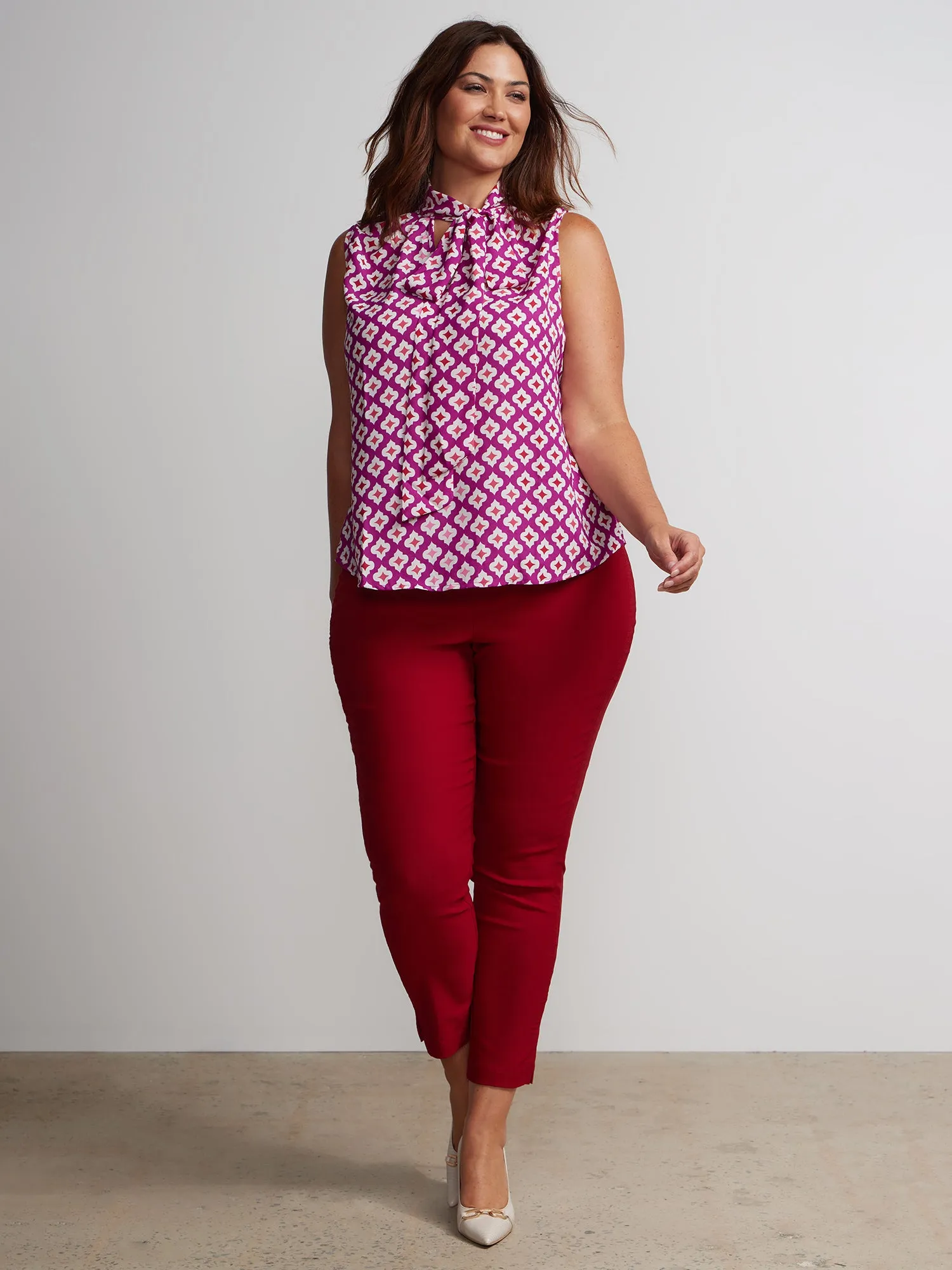 Plus Sleeveless Printed Tie Neck Blouse